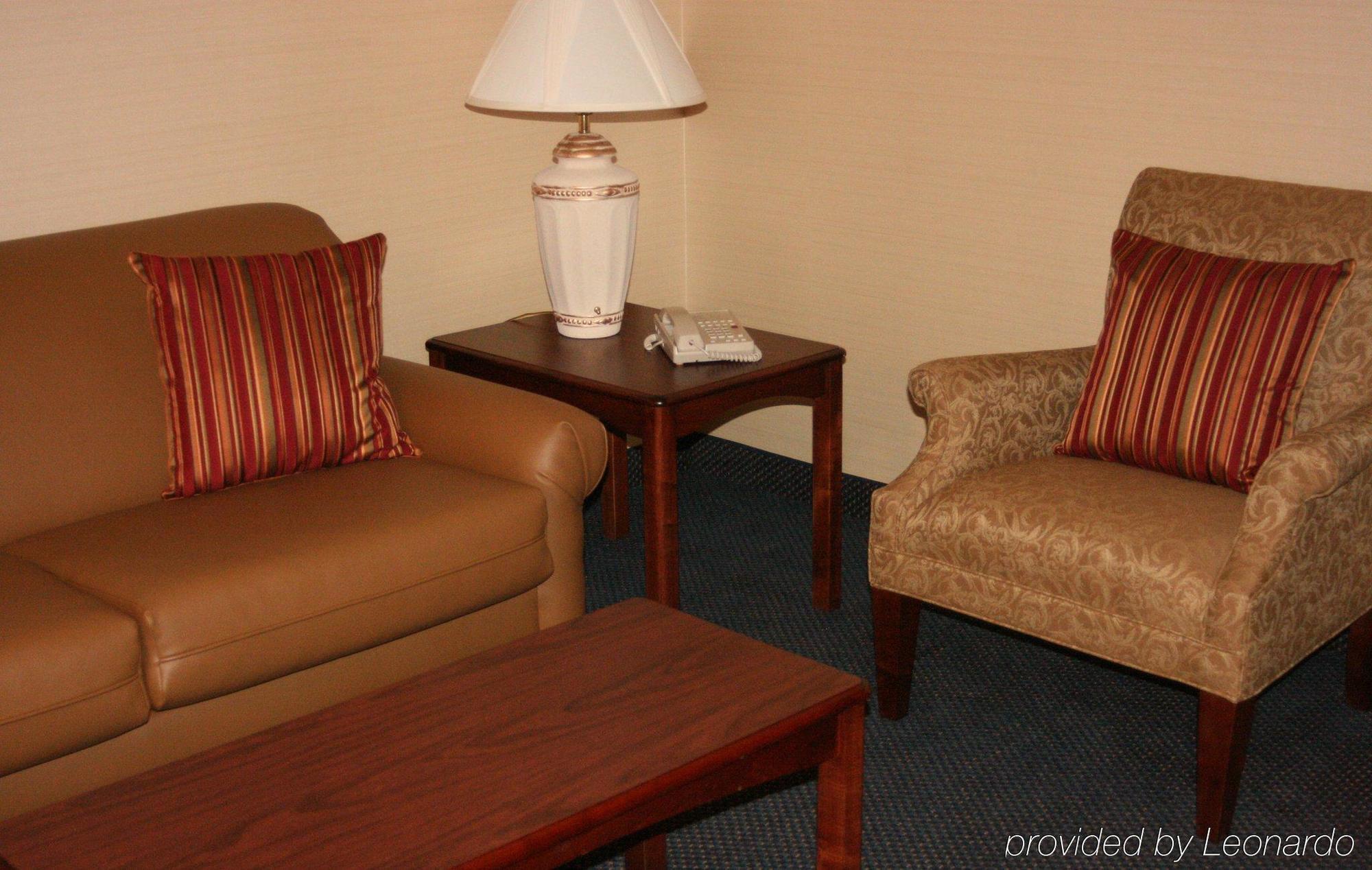Maron Hotel & Suites Danbury Zimmer foto